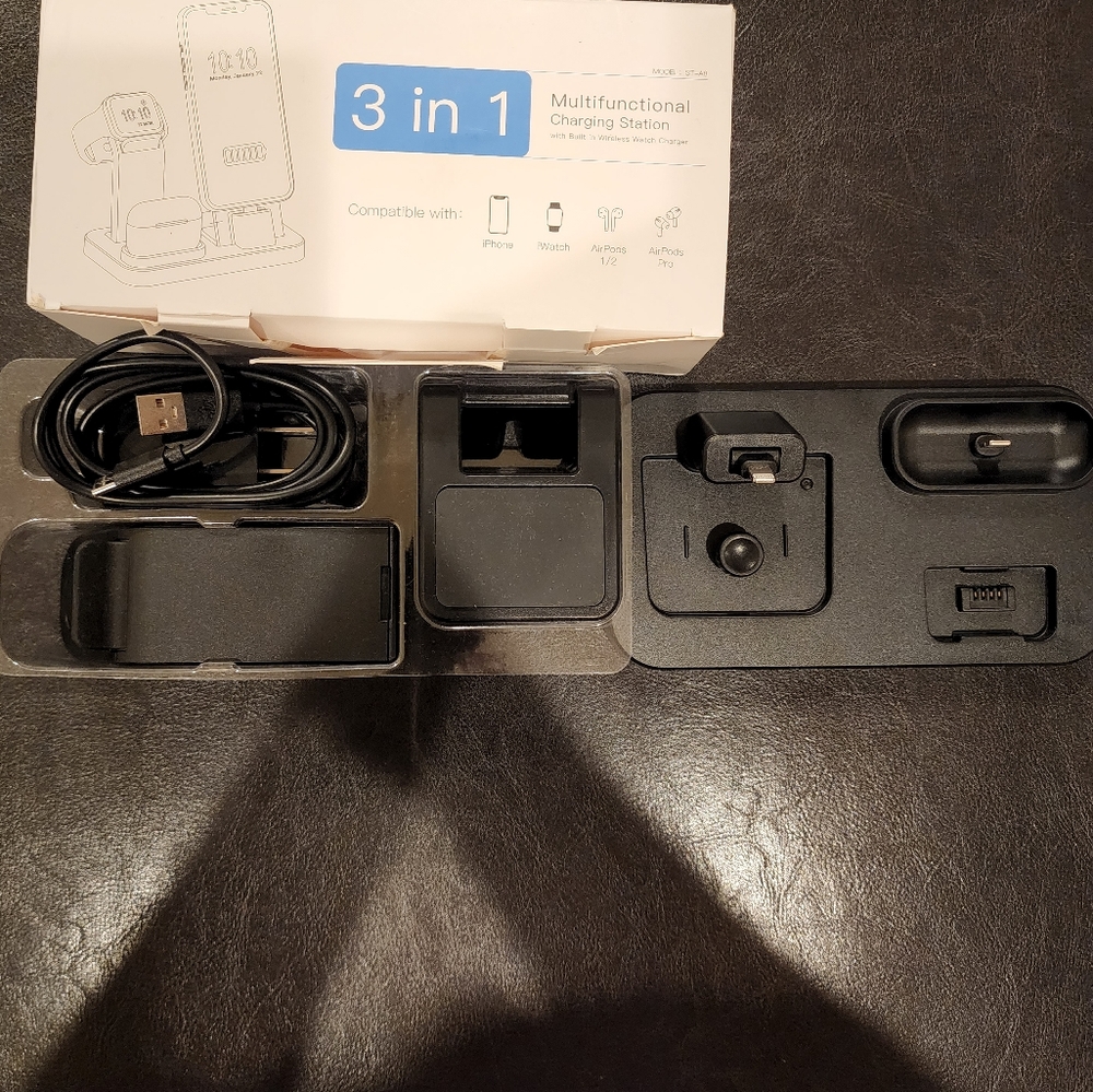 Multifunctional charging station - Picture 2 of 3